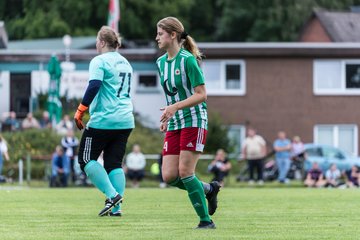 Bild 138 - F SV Boostedt - SV Fortuna St. Juergen : Ergebnis: 2:1